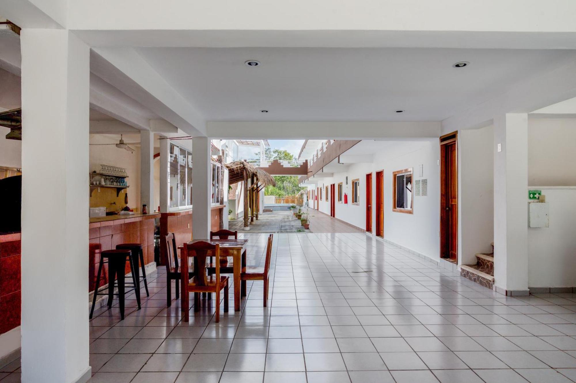 Oyo Hotel Palma Real Tulum Eksteriør bilde